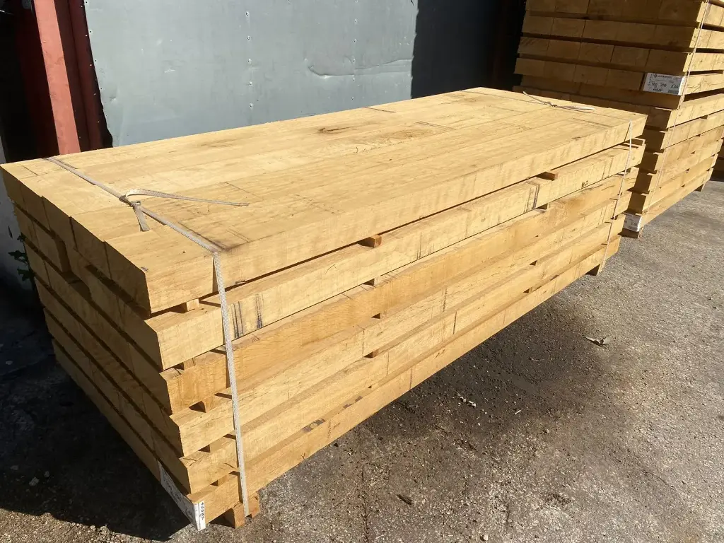 [402110] Traverse paysagère chêne - 120x200 mm - L. 2,60 m (NATUREL)